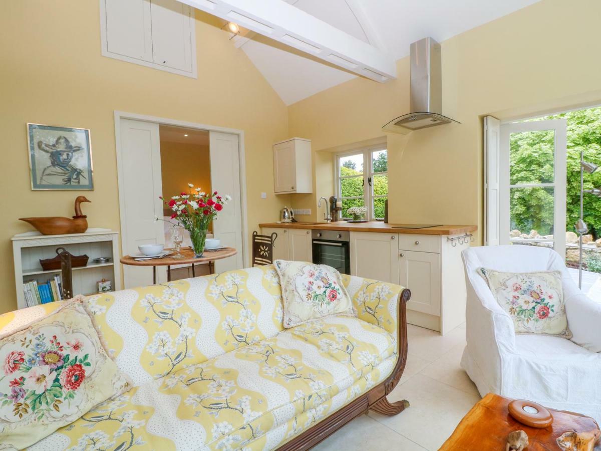 Pheasant Cottage บาธ ภายนอก รูปภาพ